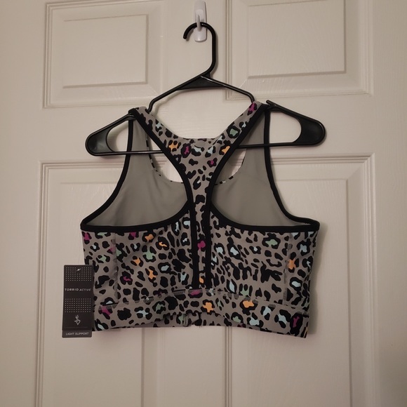 Torrid Leopard Activewear Set - Picture 6 of 10